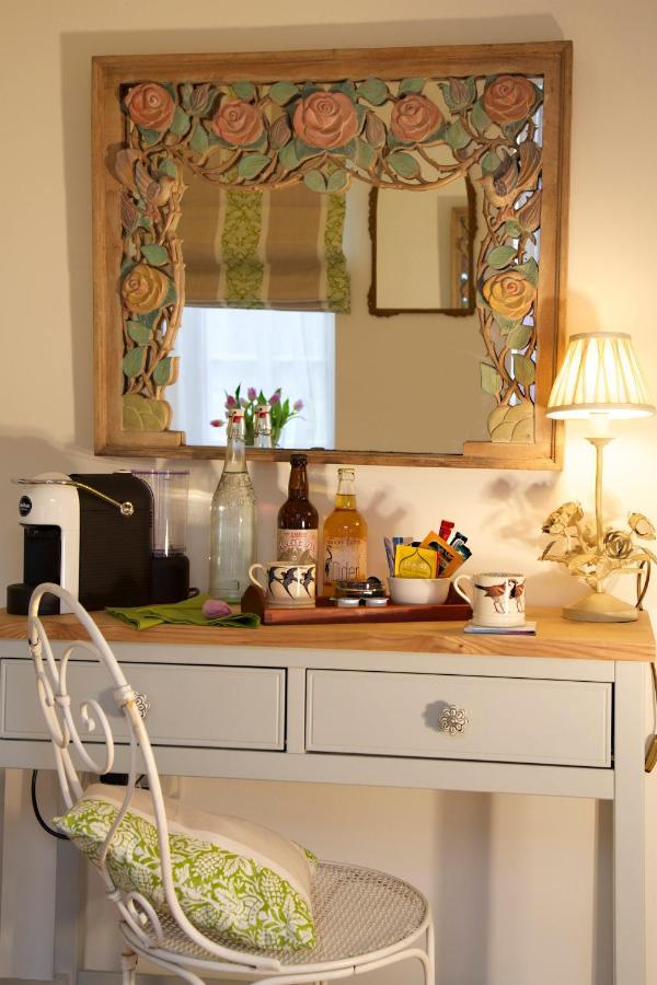 Bed and Breakfast The Coach House à Rudgwick Extérieur photo